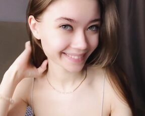 emiliamad Video  [Chaturbate] delicate shoulders captivating hips tease