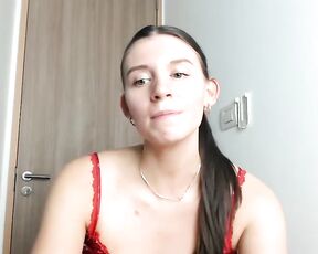 heidihotte Video  [Chaturbate] spy cam alluring online personality naughty