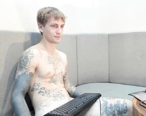 travis_web Video  [Chaturbate] homemade bisexual cam girl