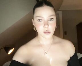 novavangogh Video  [Chaturbate] enchanting stream influencer slave sister