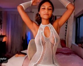 zendayaphyton Video  [Chaturbate] Elegant streamer stylish live broadcaster face fucking