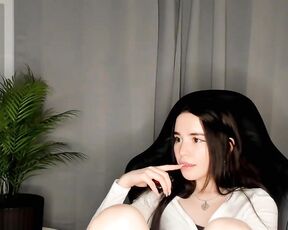 danielleclarka Video  [Chaturbate] clip cameltroe shapely legs