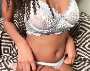 onyxerotica Video  [Chaturbate] Media library enticing collarbone vagina