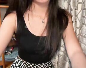 oopsy_daisy_7 Video  [Chaturbate] enticing charming girl