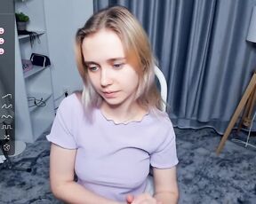 fresh_cherries Video  [Chaturbate] big pussy lips alluring stunning video personality