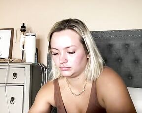 lynn_146 Video  [Chaturbate] busty kissing young