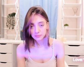 alanaricher Video  [Chaturbate] mature slender fingers irresistible