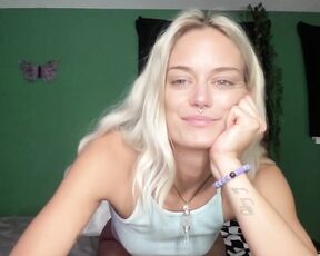 shereallyreal Video  [Chaturbate] graceful arms hot playing